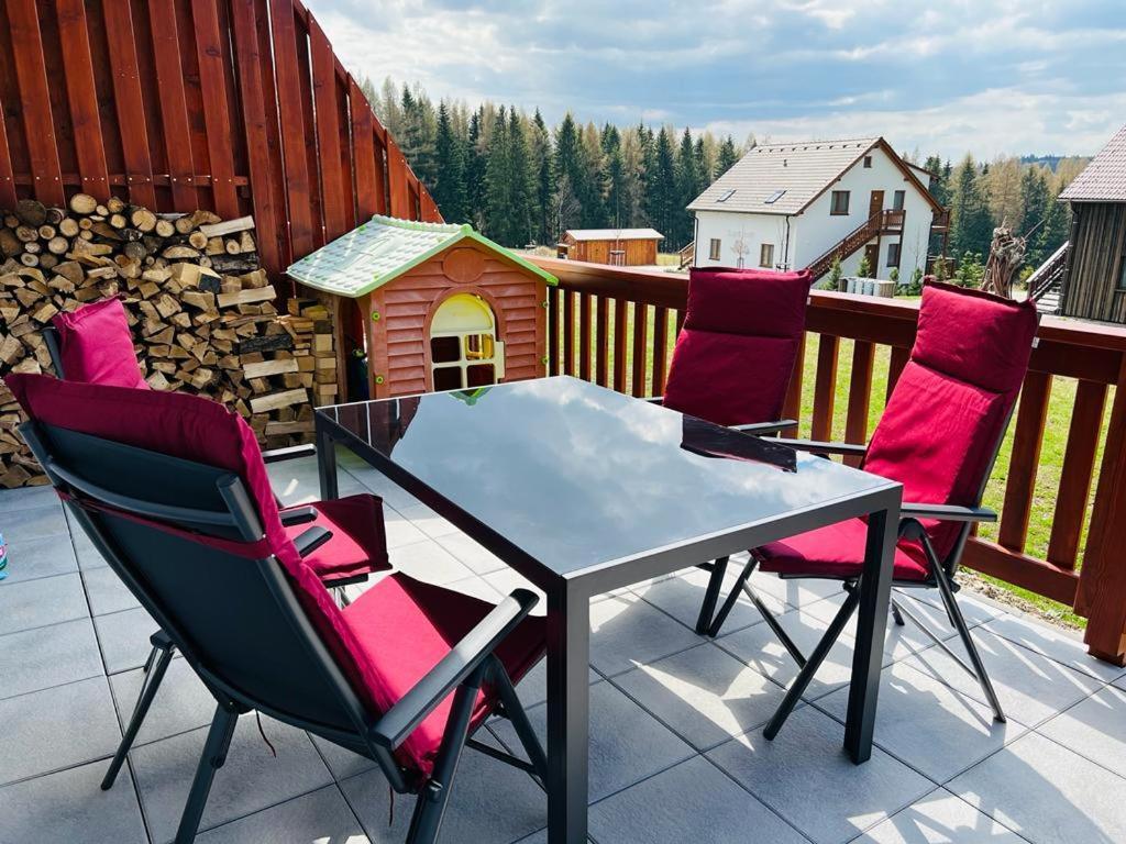 Apartman U Sedmikrasky Vaclavov u Bruntalu Buitenkant foto