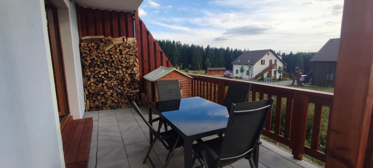 Apartman U Sedmikrasky Vaclavov u Bruntalu Buitenkant foto